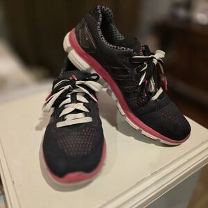 Adidas Climachill Ladies Sneakers Sz 11 Black Pink Gray White With Polka Dots